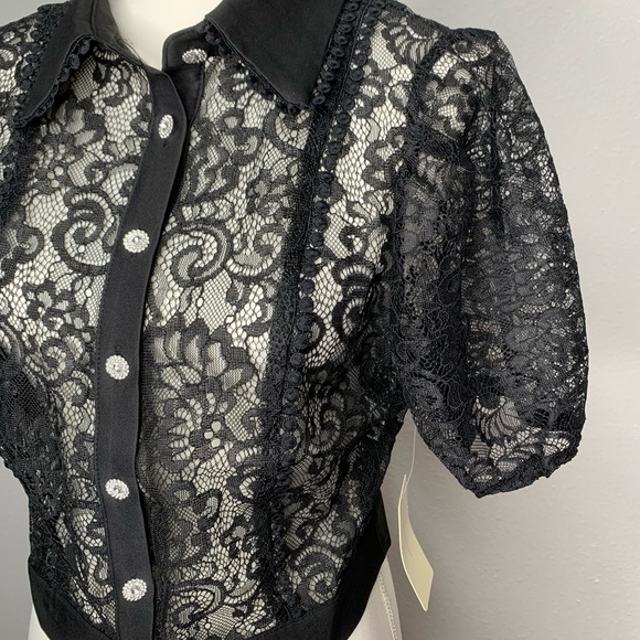 🖤 Lace Rhinestone Button Top 🖤 - Picture 4 of 8